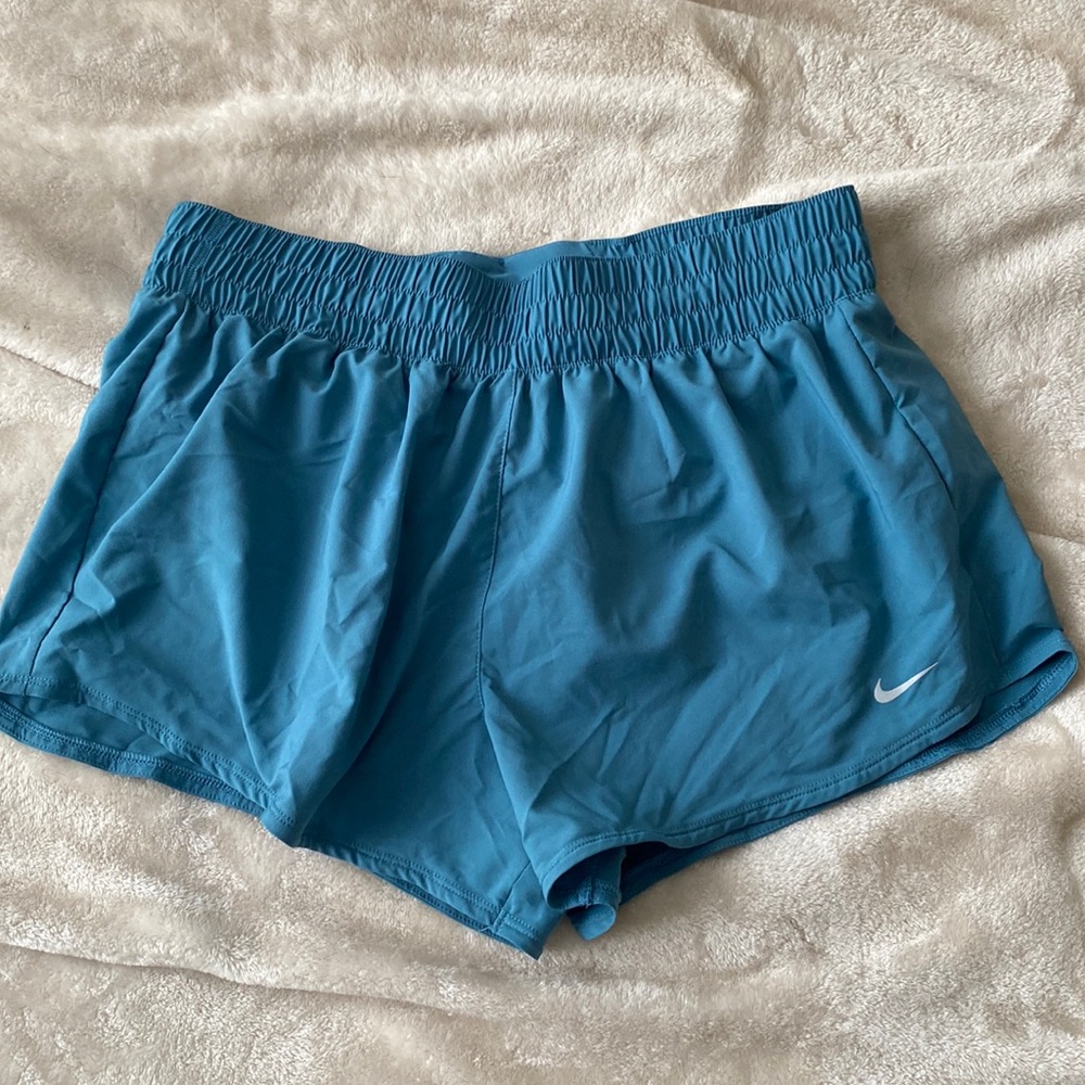 Women’s dry fit nike shorts